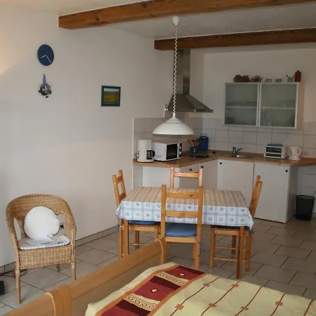Apartment Spacious In Near Baltic Sea *